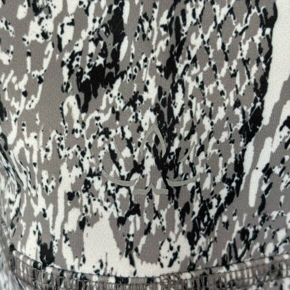 Beyond Yoga snakeskin leggings - size small - stone gray ombre - Picture 4 of 5